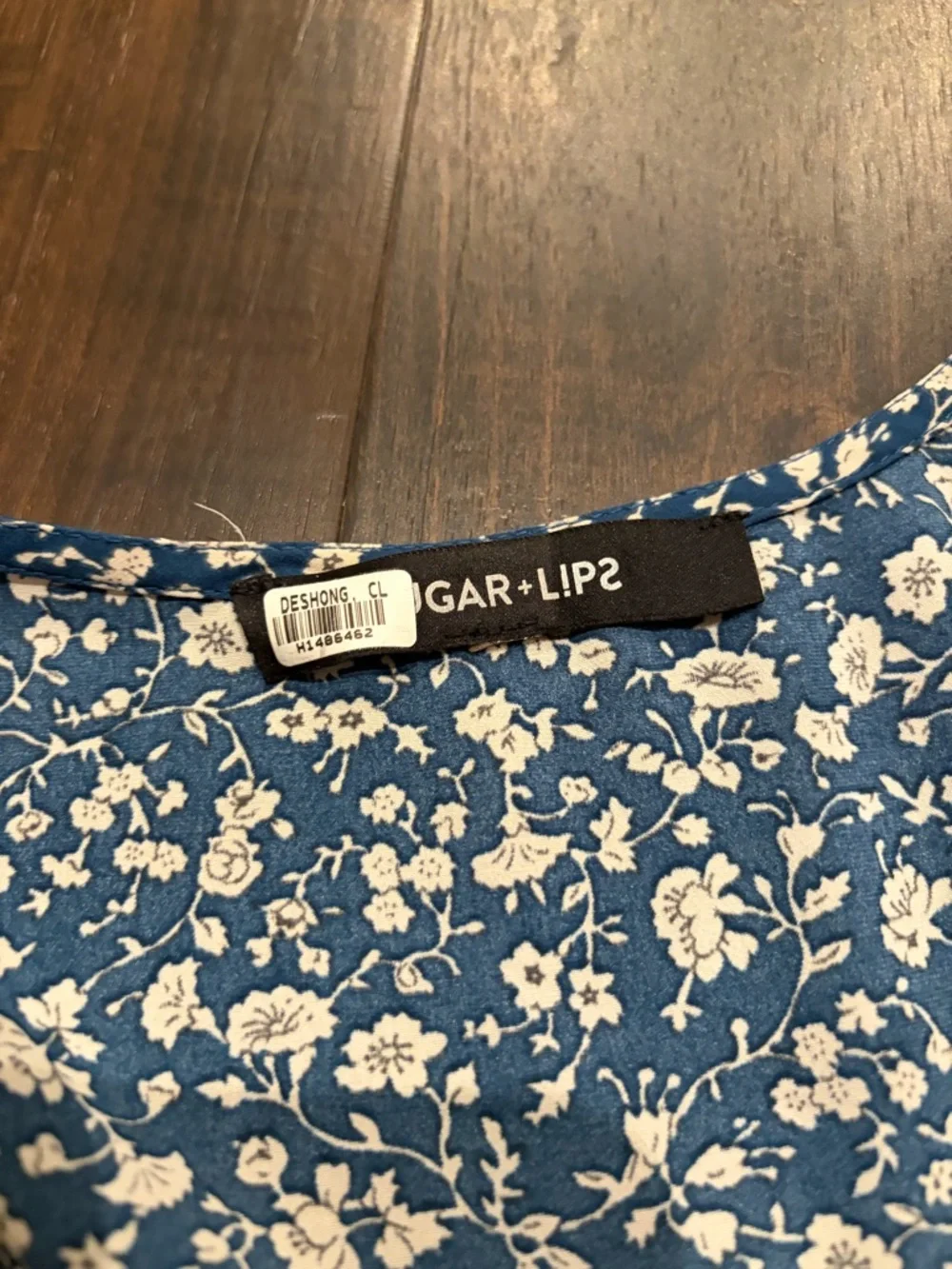 Sugarlips Blue White Floral Smocked Waist Tiered Dress Flutter Sleeve - Picture 3 of 5